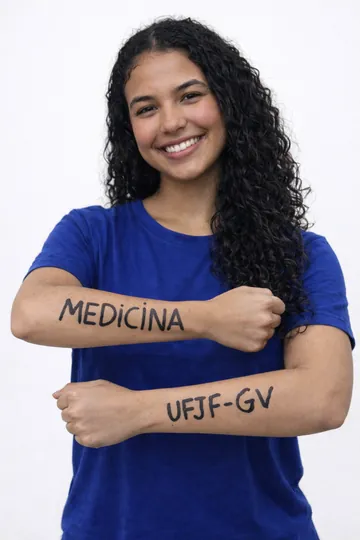 Ana Laura Freitas — Aprovada em Medicina UFJF